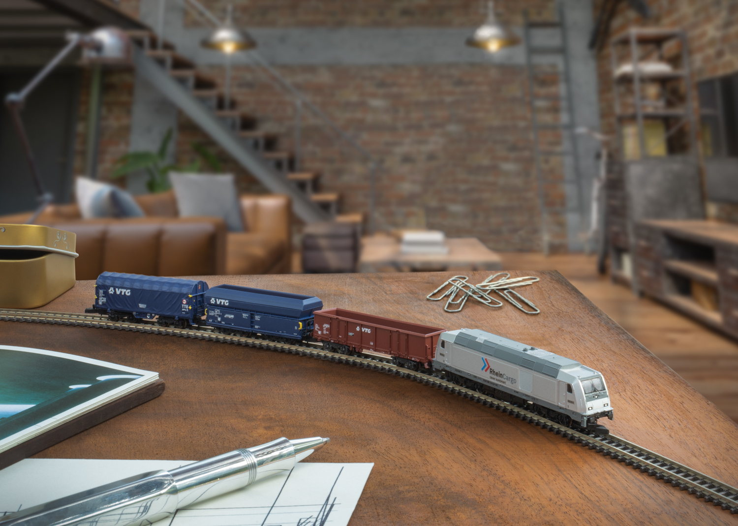 Coffret de départ "Trafic marchandises moderne" avec locomotive diesel série 285