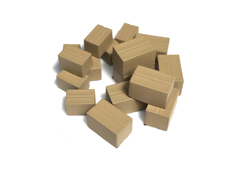 16 colis / boîtes en carton