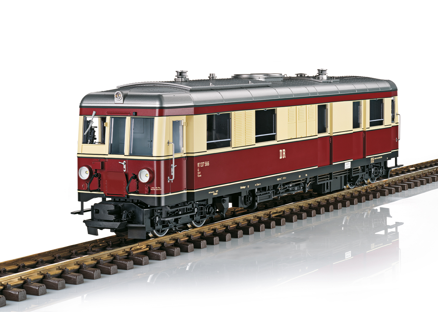 Automotrice DR VT 137
