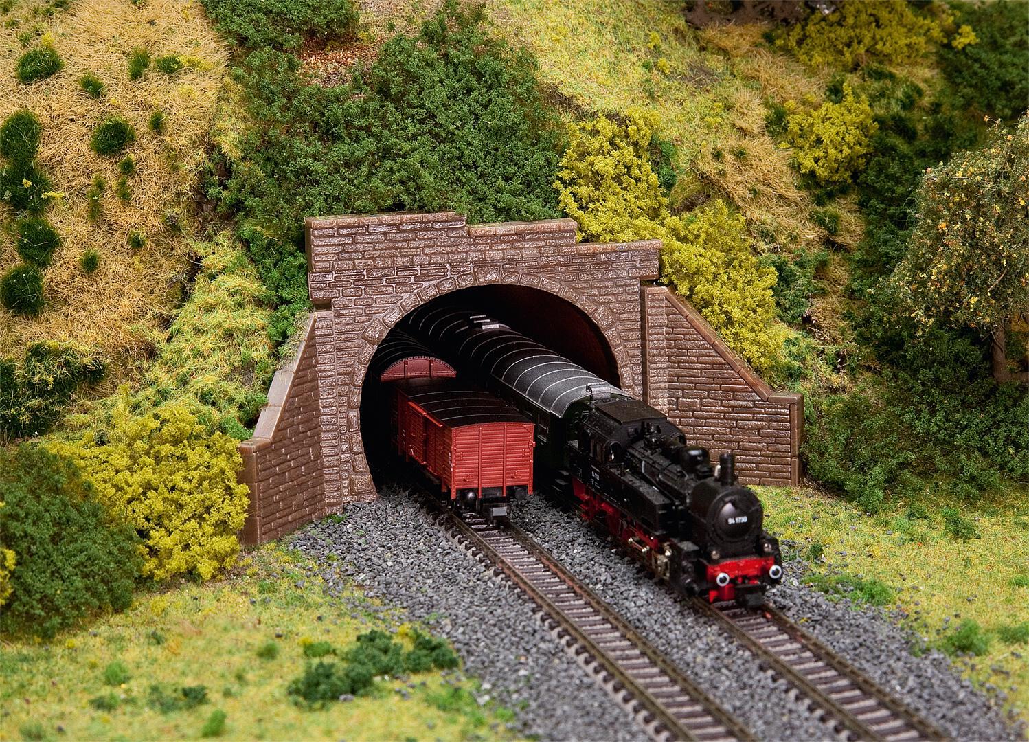 2 Entrées de tunnel