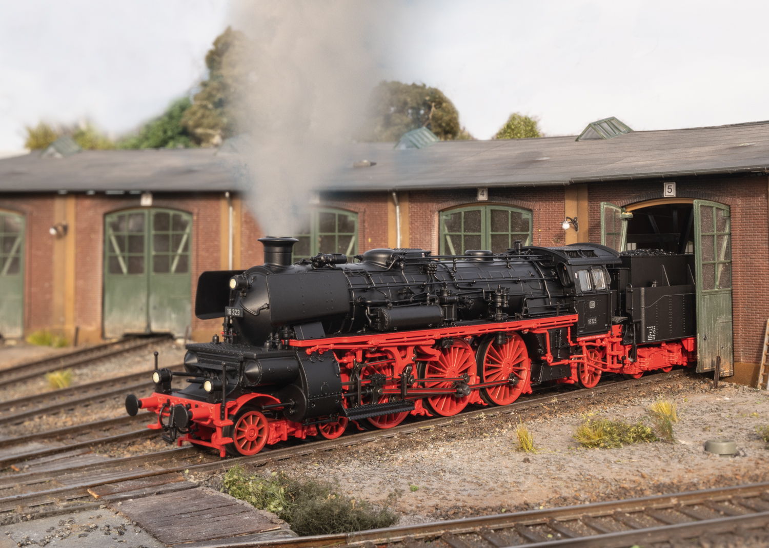 Dampflokomotive 18 323
