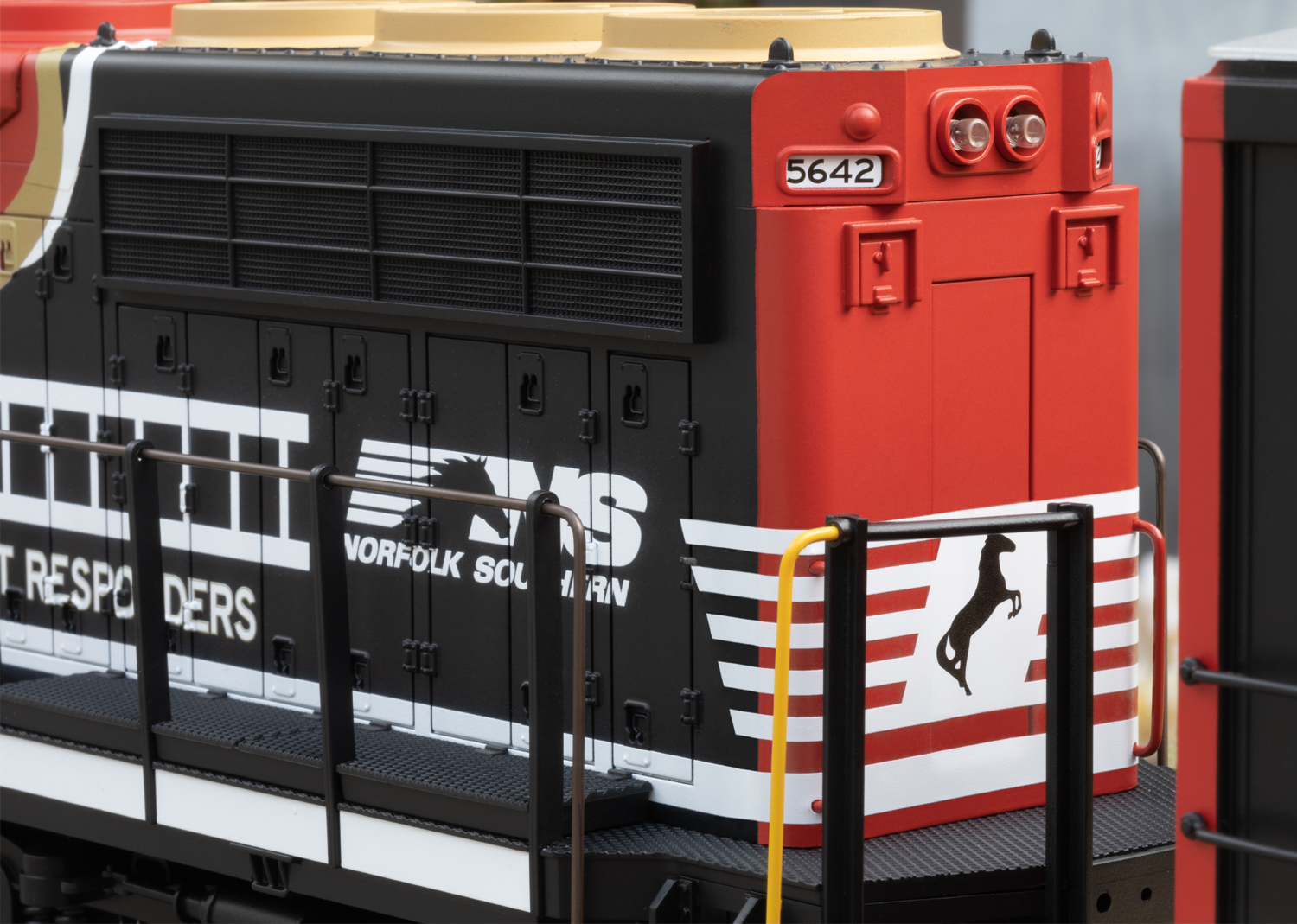 Train de secours NS