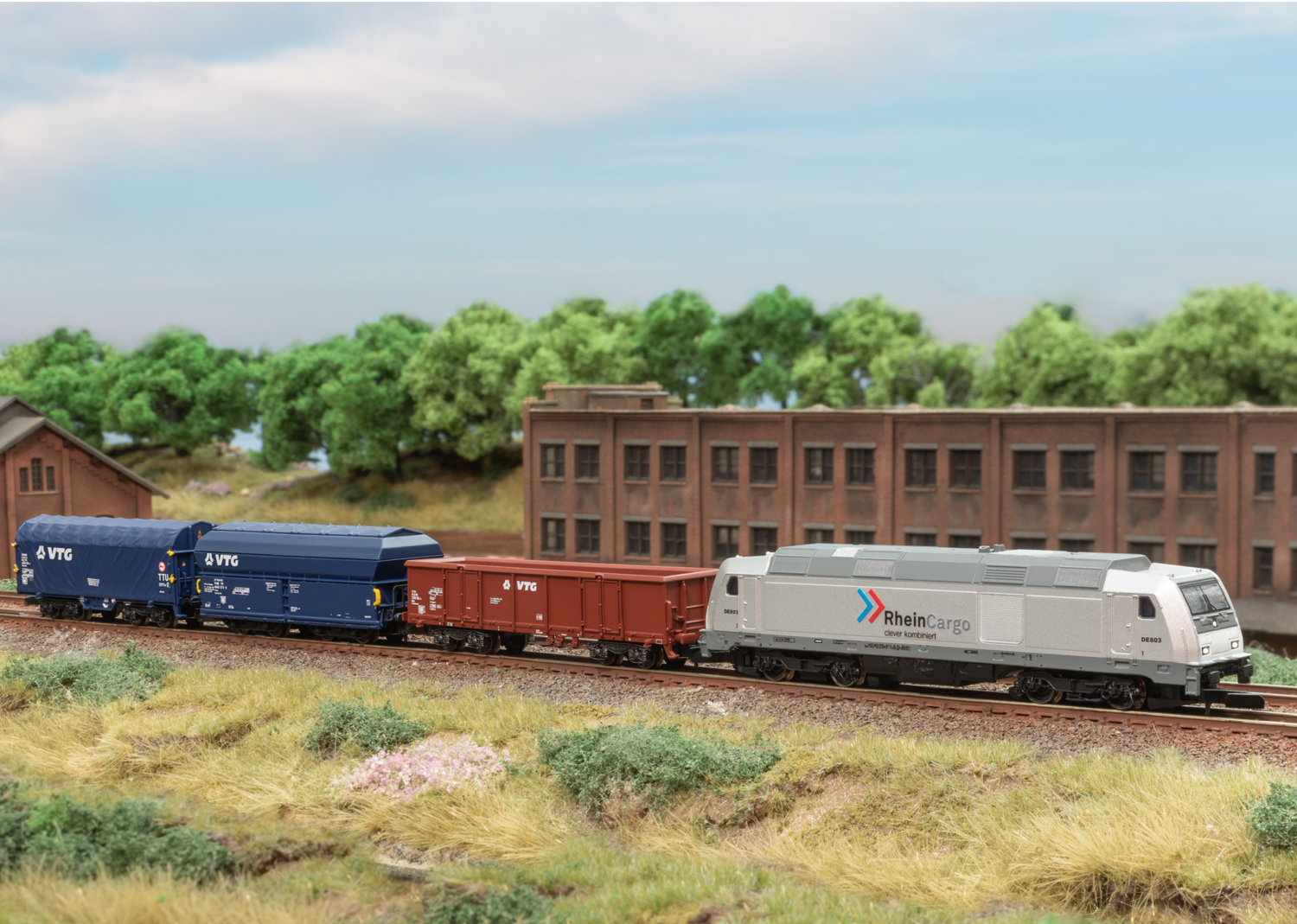 Coffret de départ "Trafic marchandises moderne" avec locomotive diesel série 285