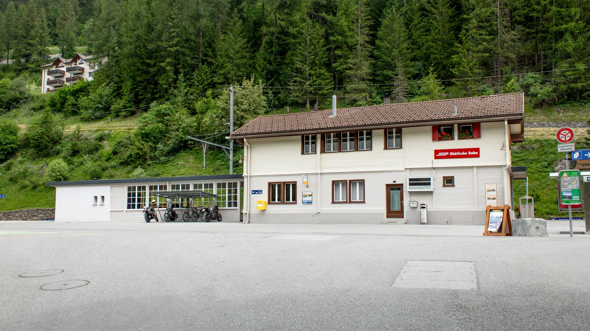 ‘Bergün’ Station