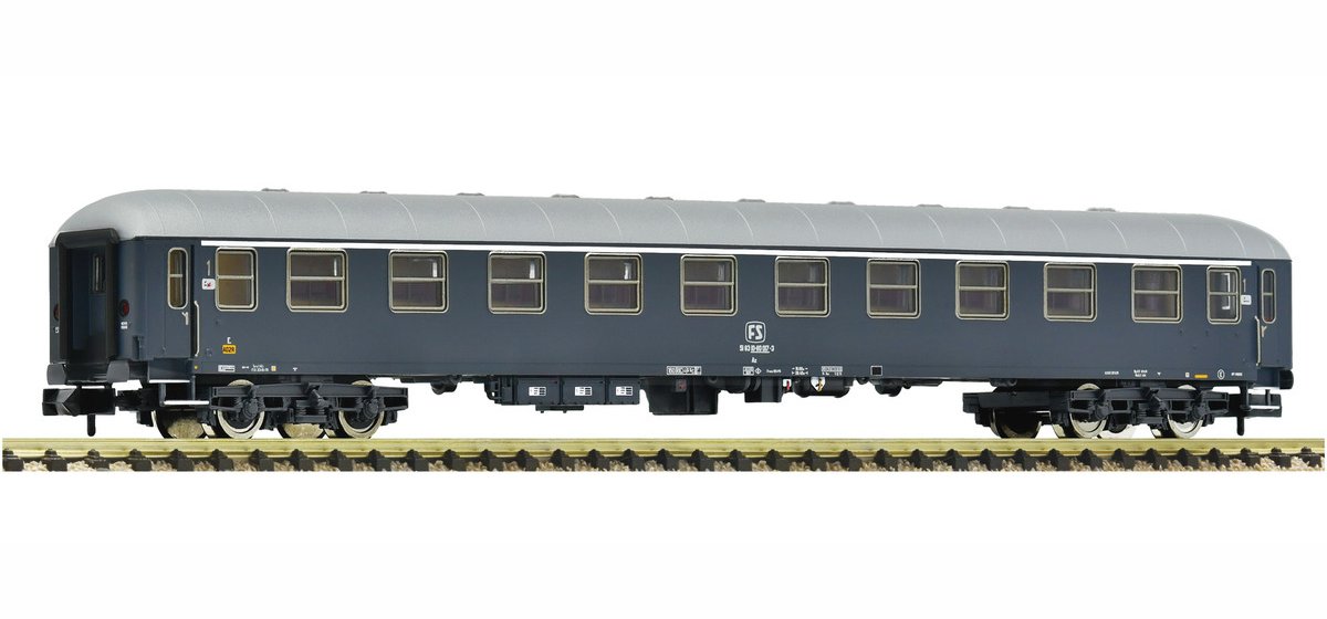 1st class express train coach, FS