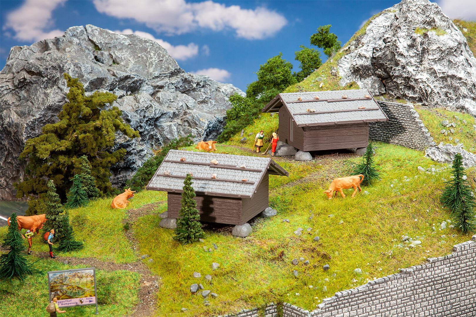 2 Granges à foin