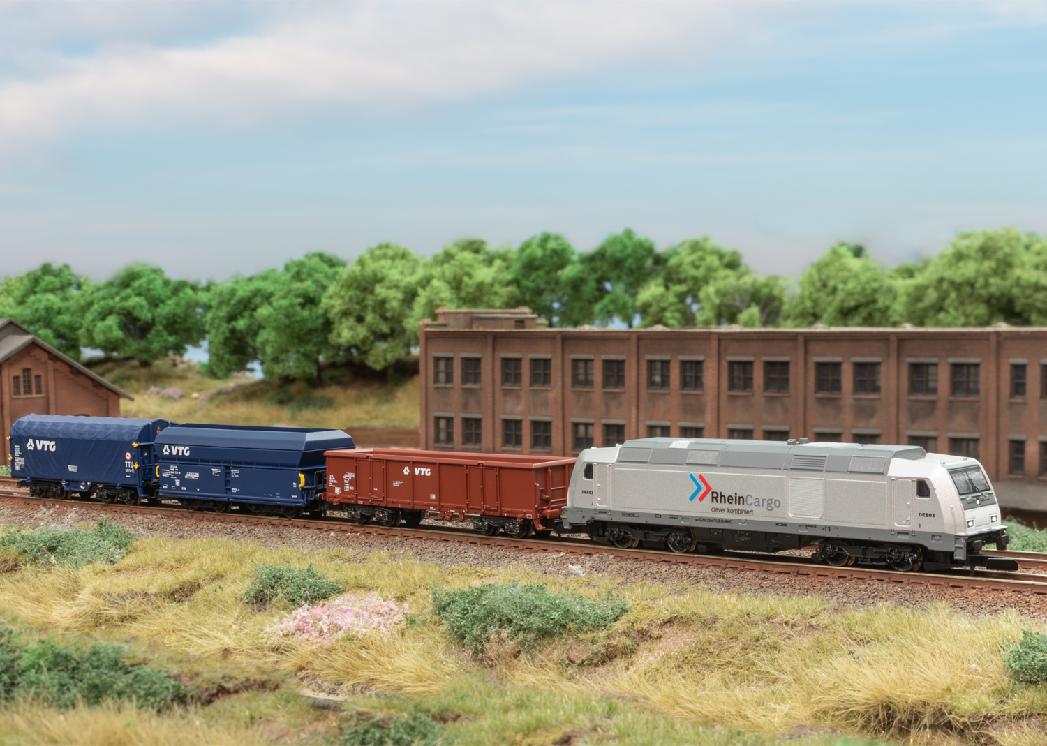 Coffret de départ "Trafic marchandises moderne" avec locomotive diesel série 285