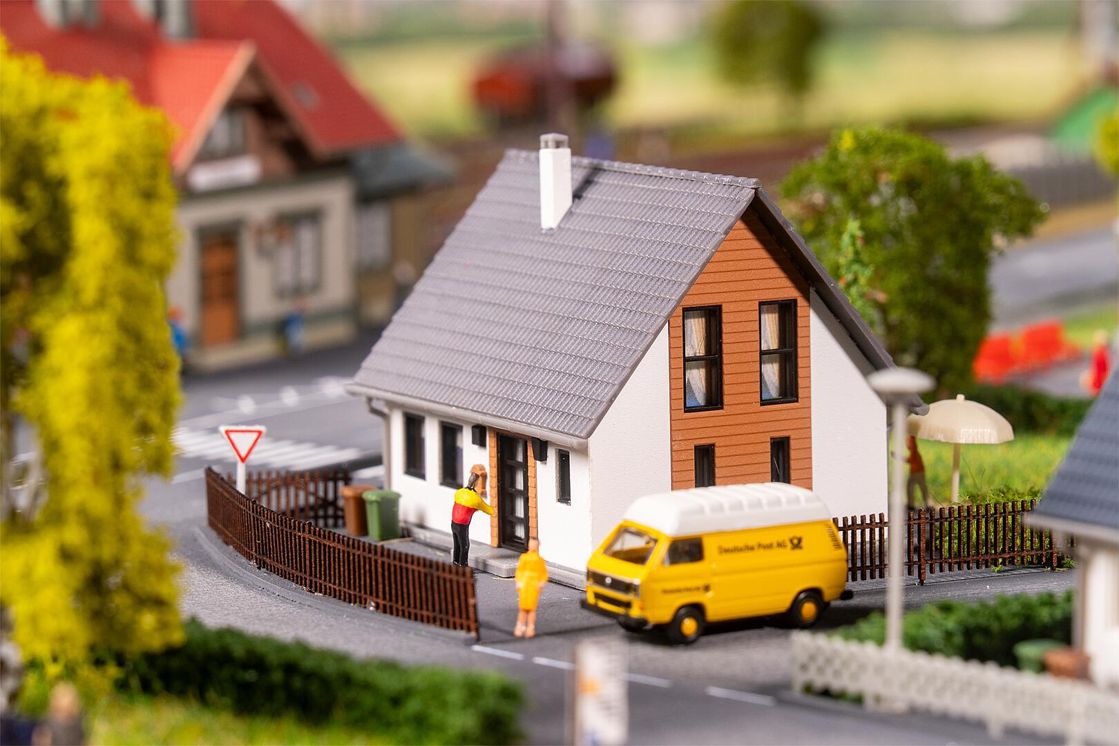 2 Detached houses